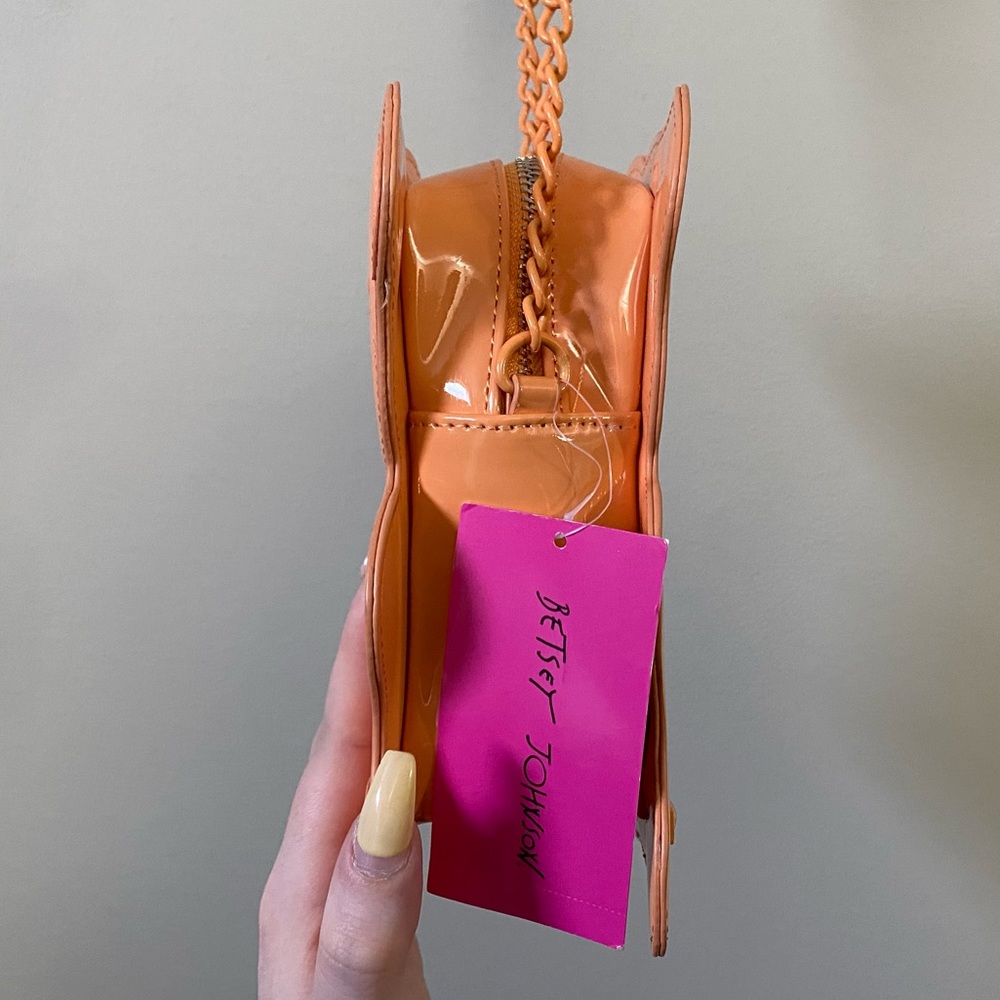 Betsey Johnson Orange Bear Crossbody Bag - Picture 4 of 5